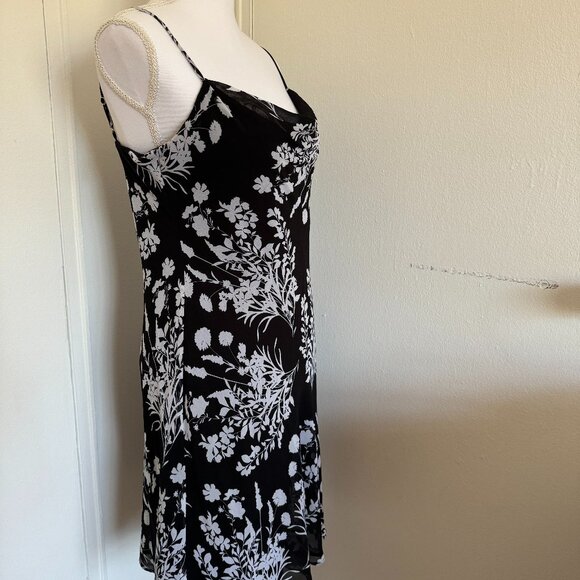 Two Piece Calvin Klein Floral Summer Dress Black and White - Picture 4 of 5